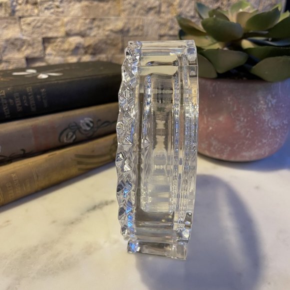 Quartz Crystal Desk Clock - Picture 4 of 6